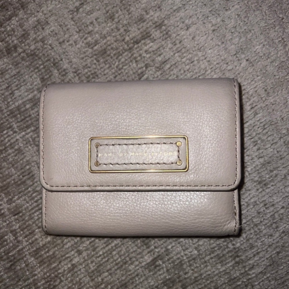 Marc by marc jacobs wallet